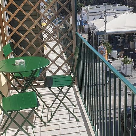 B&B La Piazzetta イスキア島 エクステリア 写真