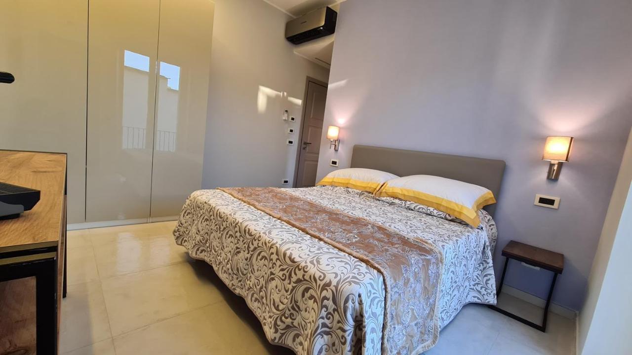 B&B La Piazzetta イスキア島 エクステリア 写真
